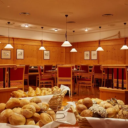 Hotel Regina Titlis, A Trademark Collection By Wyndham-2